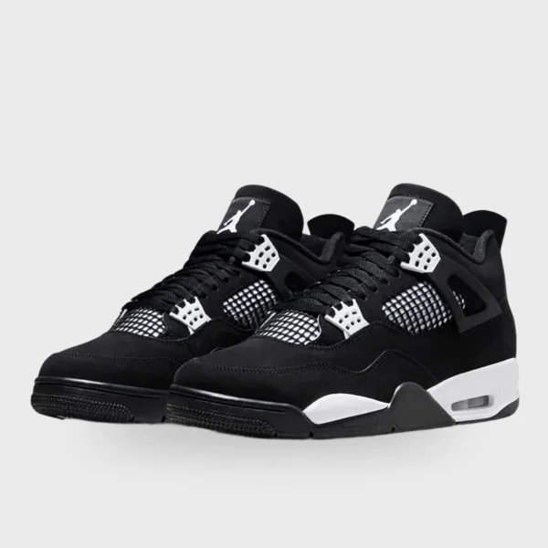 Air Jordan 4 Retro “White Thunder”