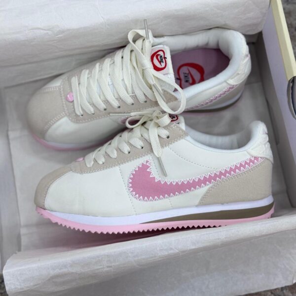 Nike Cortez
