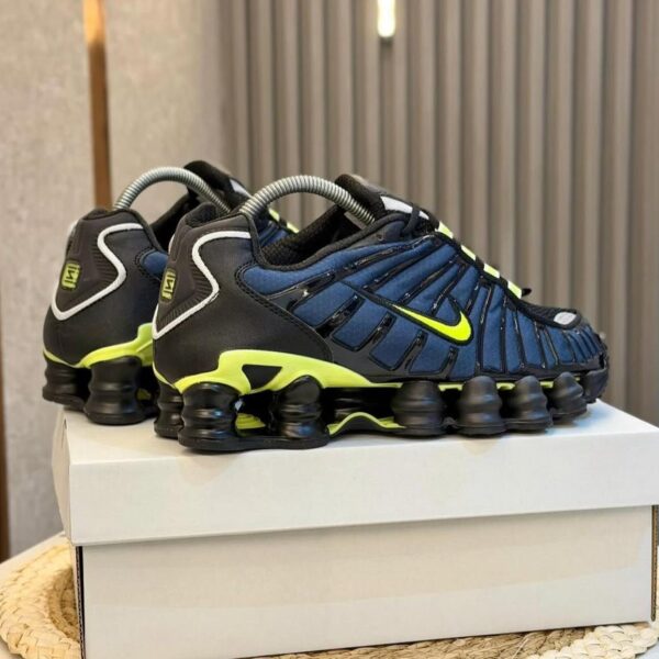 Nike Shox
