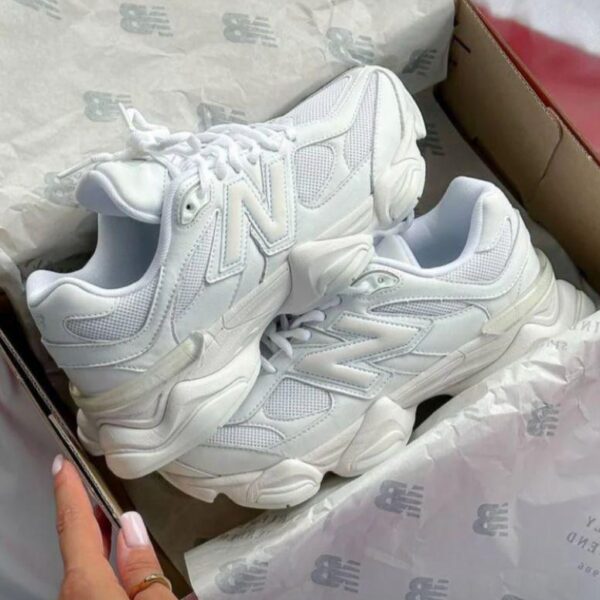 NEW balance 9060