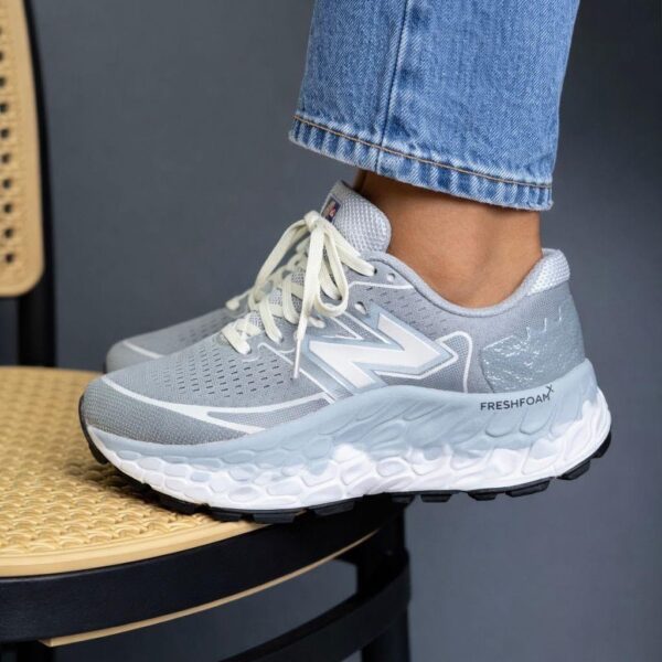 NEW BALANCE FRESH FOAM
