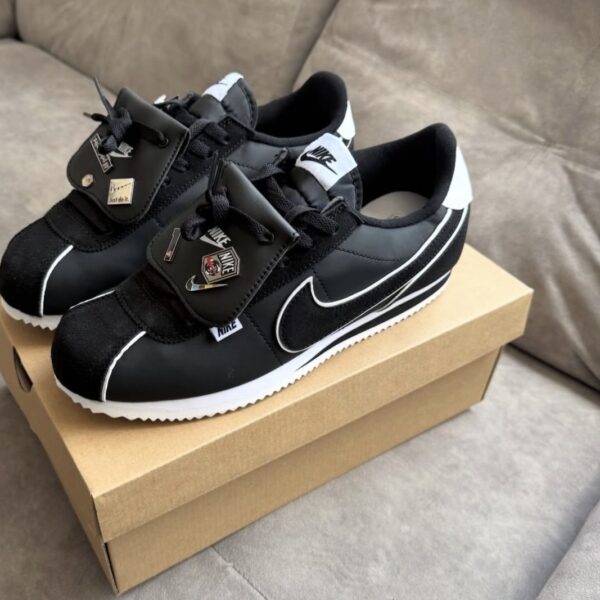 Nike Cortez