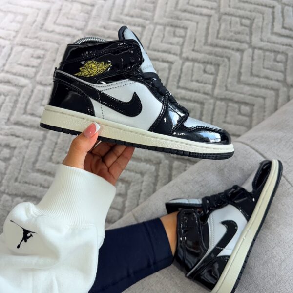 Jordan retro 1