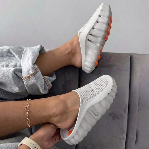 Nike MIND