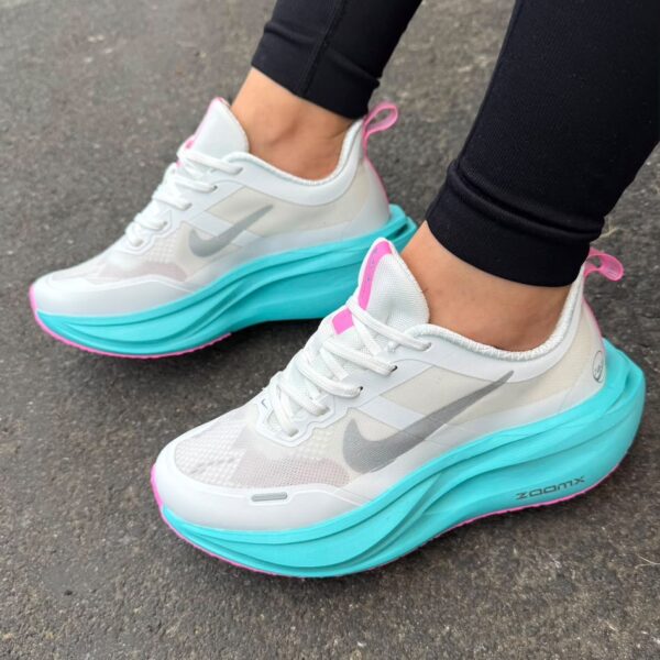 Nike zoomx