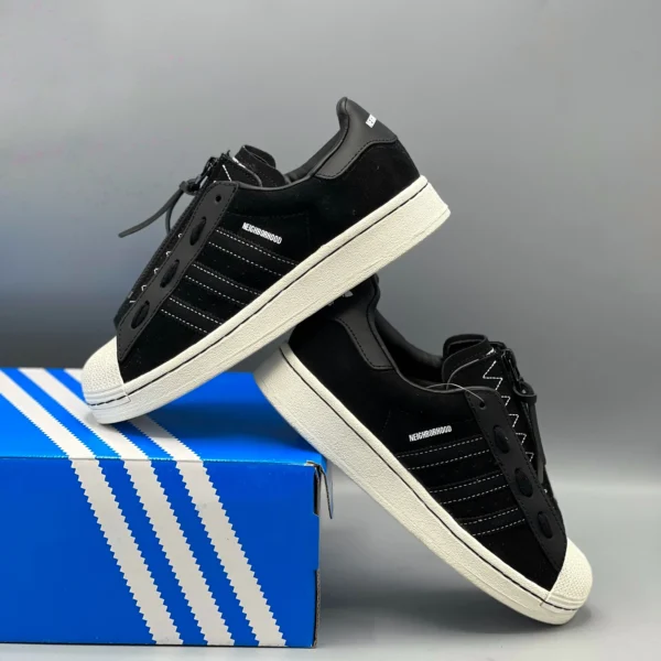 Adidas Superstar