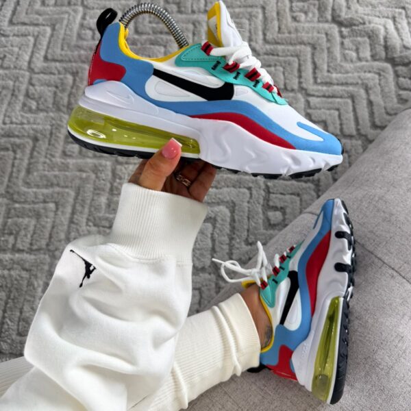 NIKE 270 REACT
